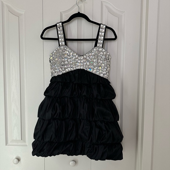 Mini dress - Picture 4 of 17